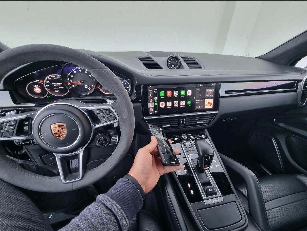 Activare CarPlay pe Porsche